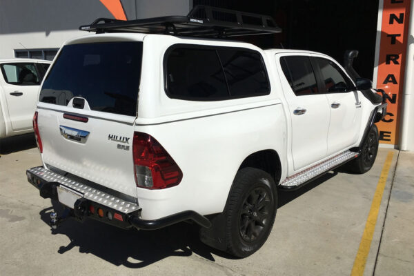SMM canopy fitted to toyota hilux sr5