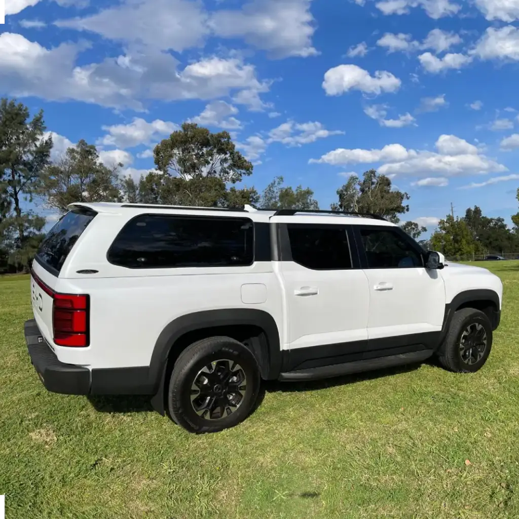 BYD Shark white with vinyl1.webp