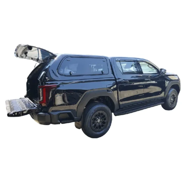 Toyota Hilux – Dual Cab SR5 Fibreglass Canopy 2026+ | Razorback Canopies